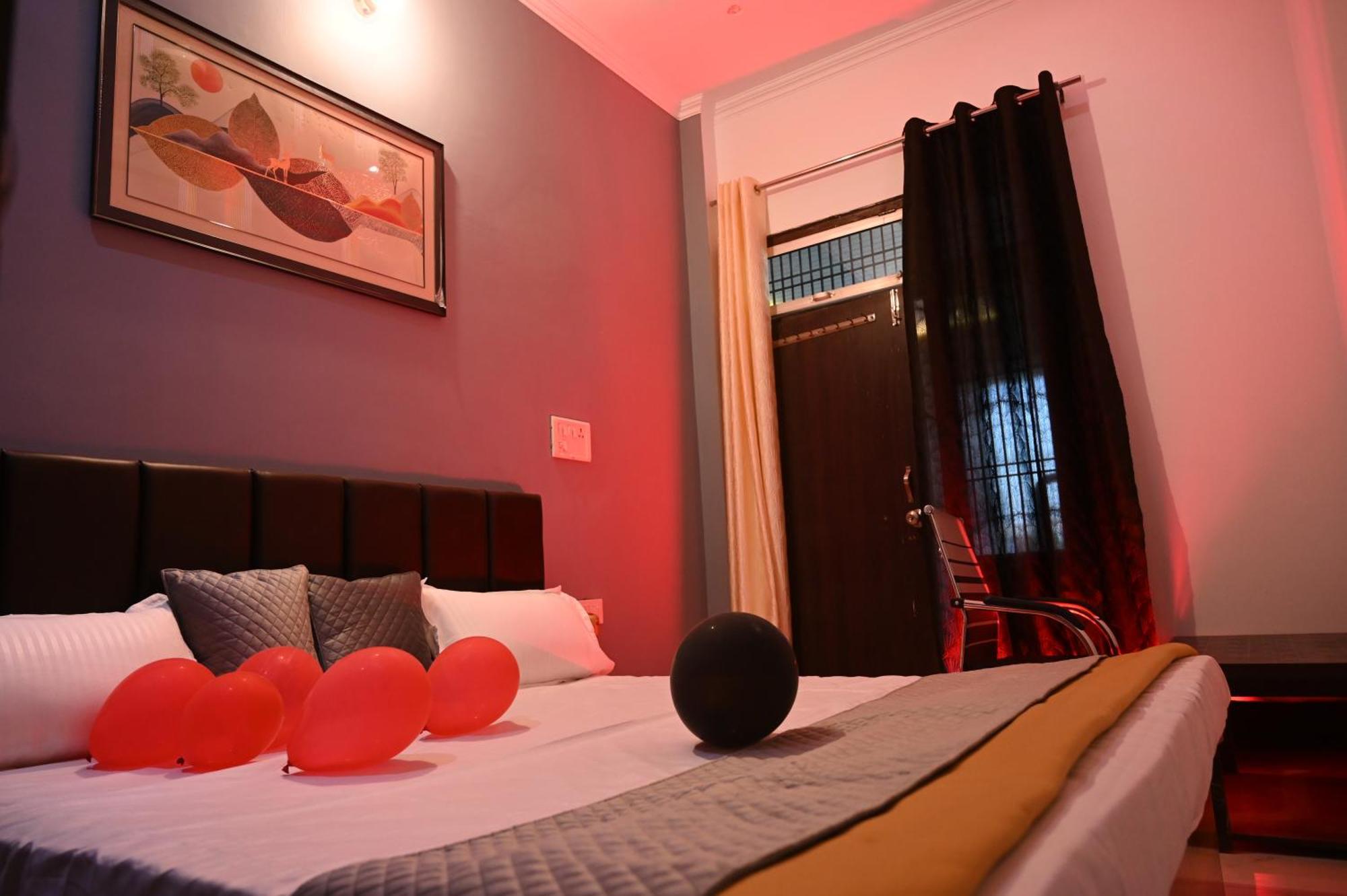 Hotel Ayodhya Paying Guest 外观 照片